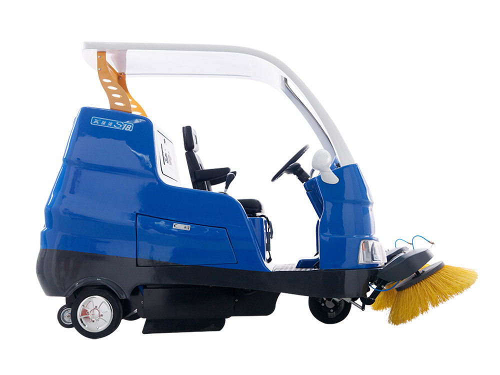 電動掃地機(jī)清掃效率高，深受多行業(yè)喜愛